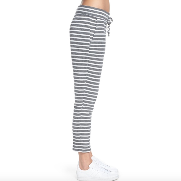 2/$100 Beyond Yoga Live Out Loud Stripe Sweatpants - Picture 6 of 7